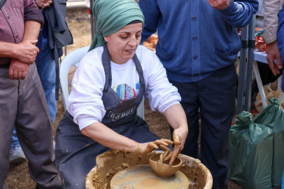 Pazaryeri Kınık'ta çömleklere uluslararası coşku