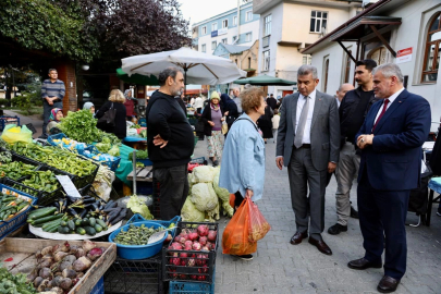 Artvin Valisi Ergün'den halk pazarına ziyaret