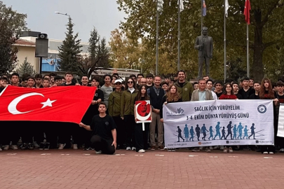 Bursa'da eş zamanlı sağlıklı yaşam yürüyüşleri