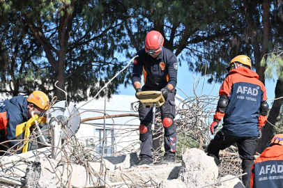 Manisa’da 6,6’lık deprem senaryosu ile tatbikat gerçekleştirildi